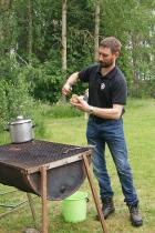 Våran grillkung Kim - se vilken snits han har!